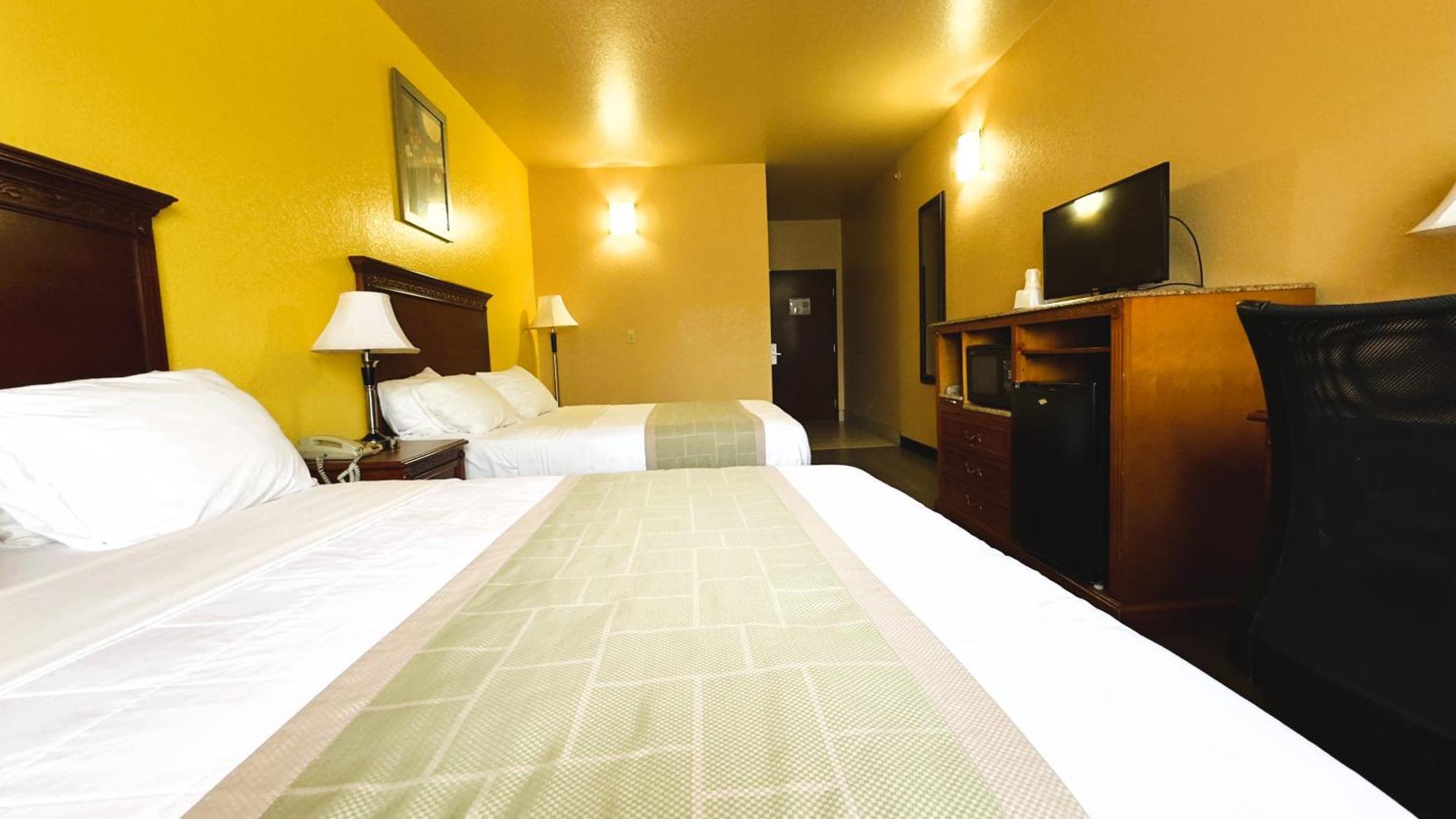 Quality Inn & Suites Mcalester On Hwy 69 & Us 75 Eksteriør billede