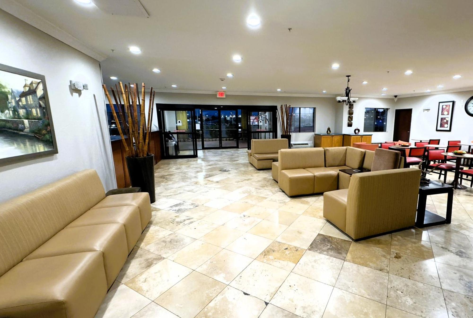 Quality Inn & Suites Mcalester On Hwy 69 & Us 75 Eksteriør billede